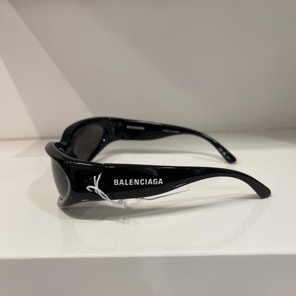 Black b SUNNIES hq