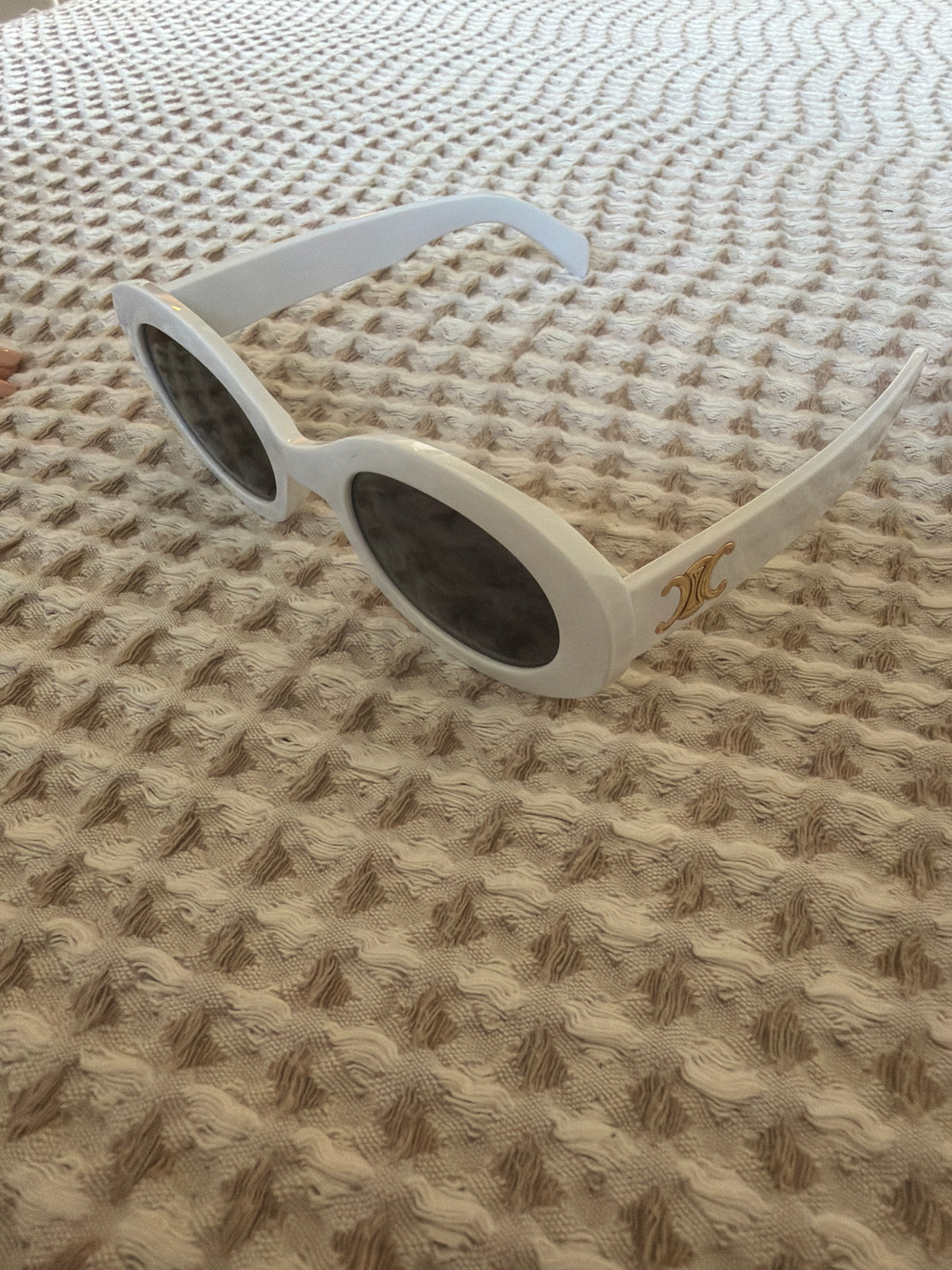 Sun white