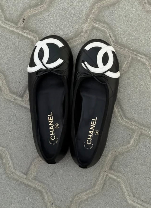 Ballet shoes