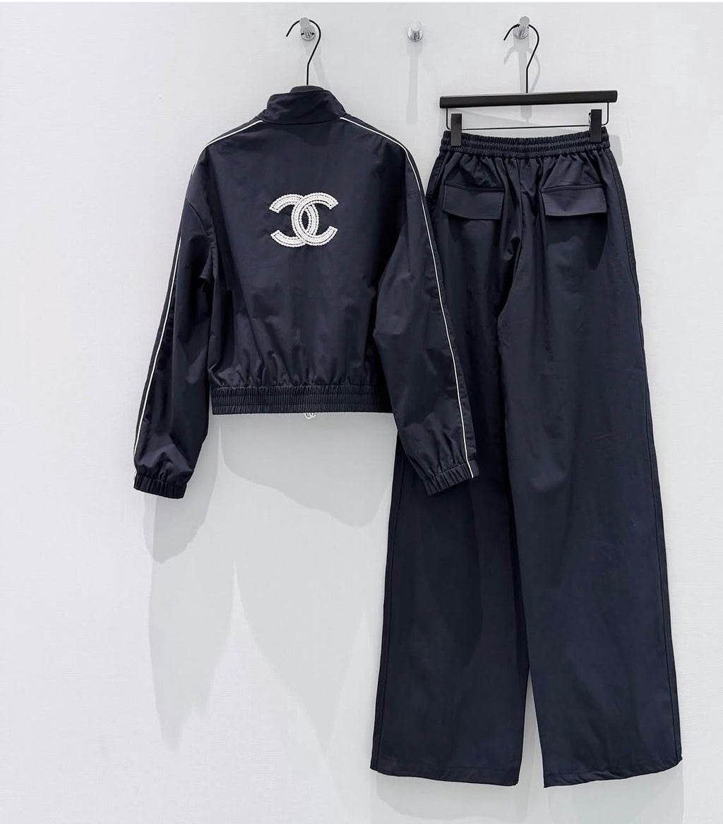Black track set
