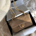 Flap bag sued medium