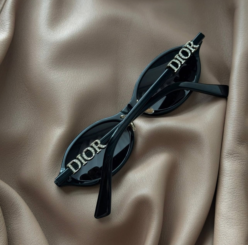 HQ SUNNIES WITH BOX