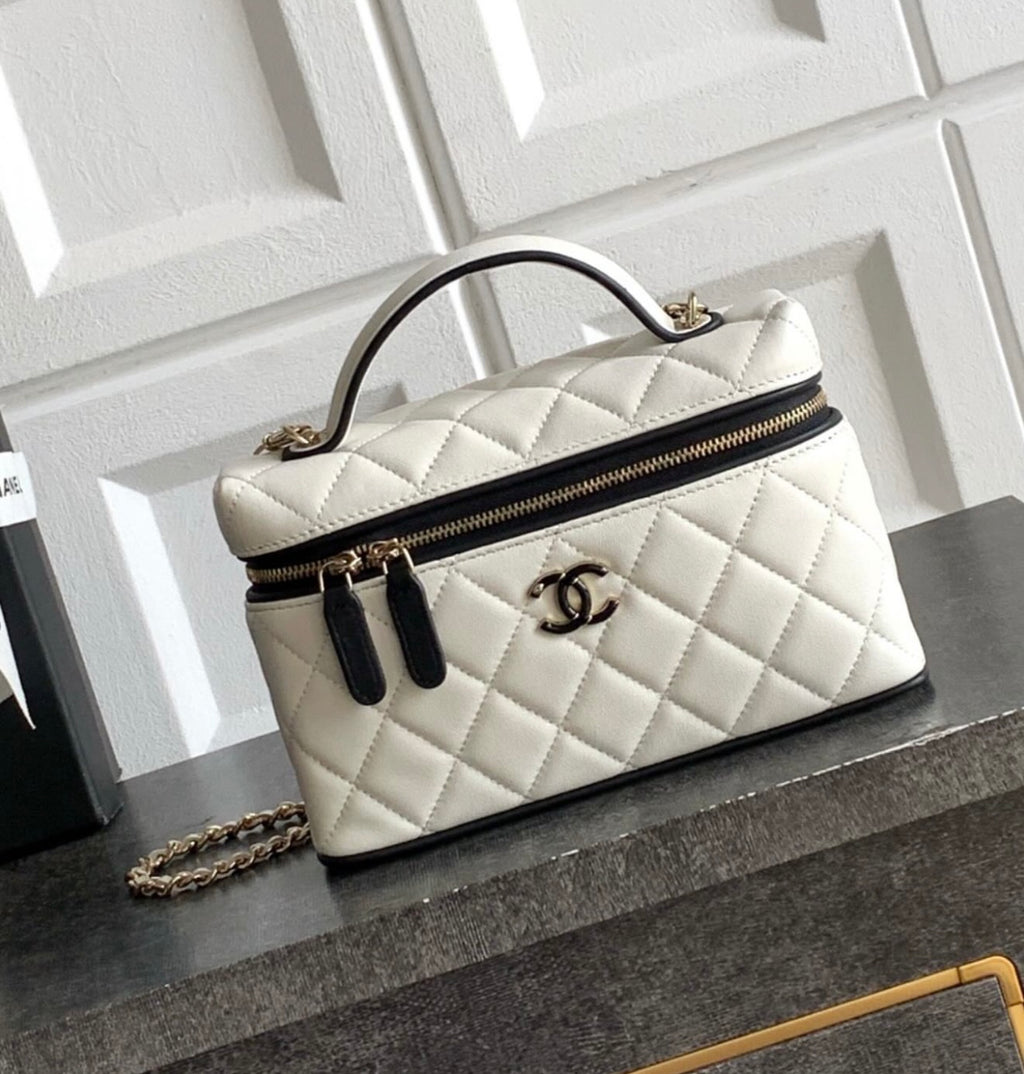 Leather van bag