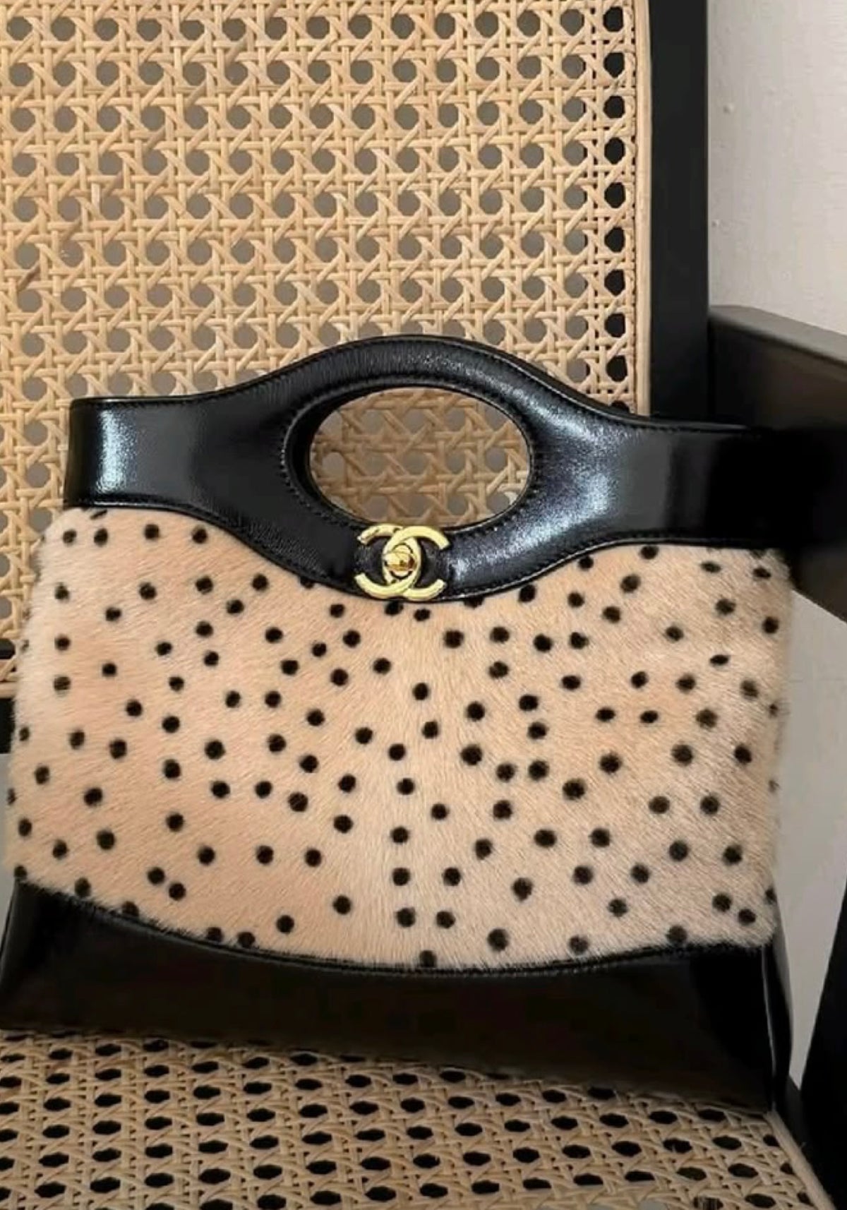 Leopard mail bag