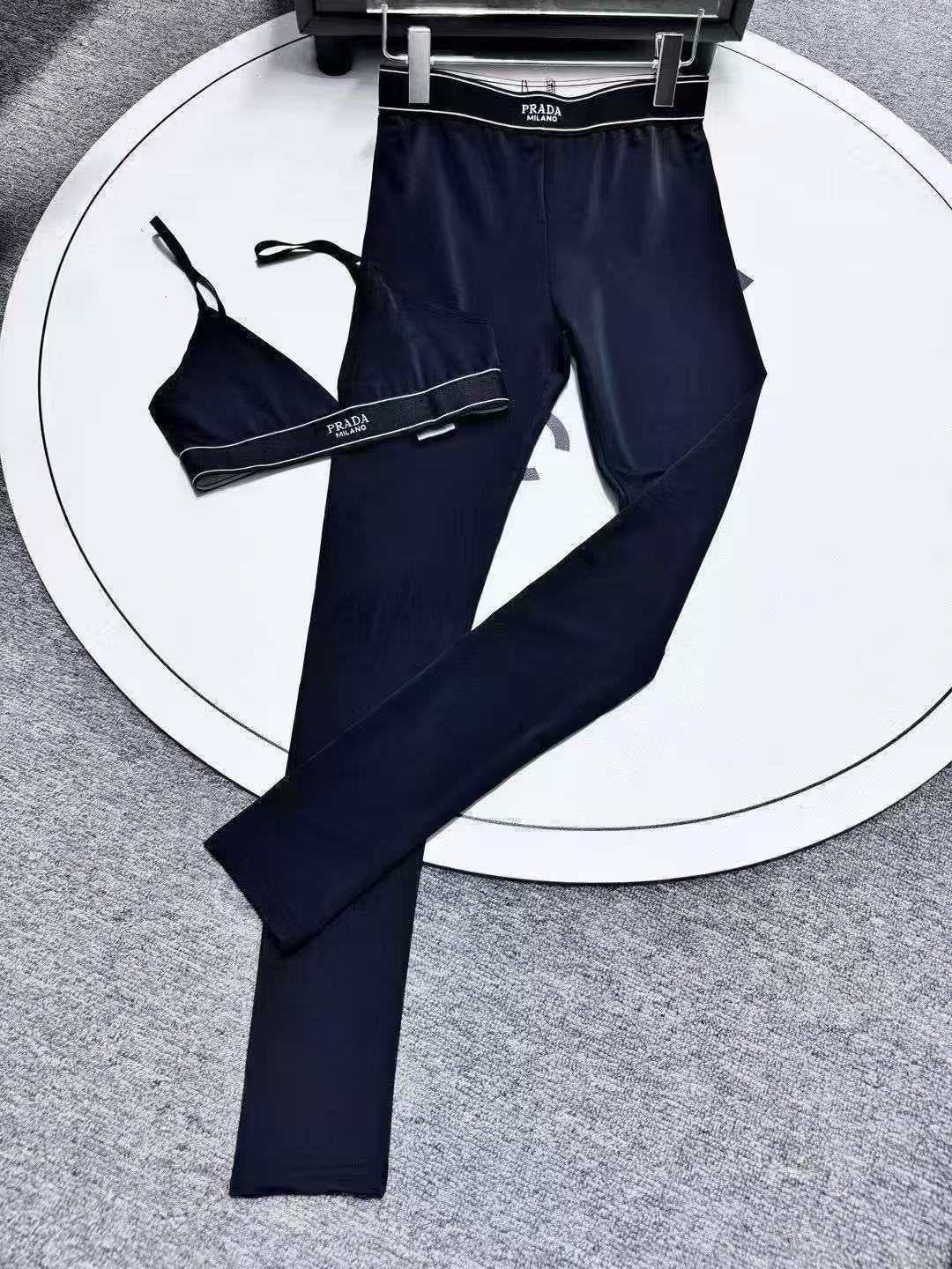 PRA set top + legging