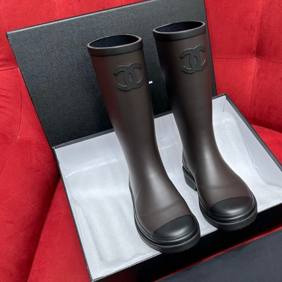 Rain boots
