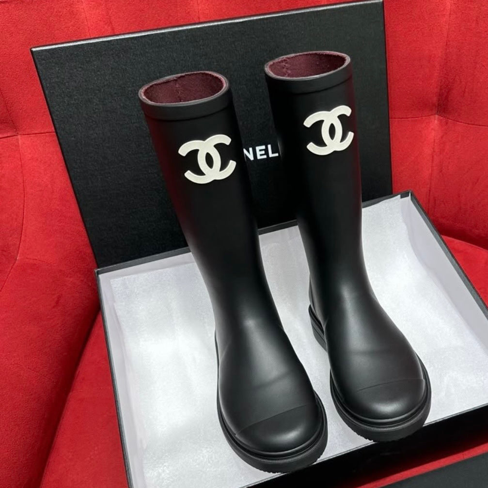 Rain boots