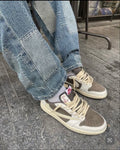 Scott sneakers nude