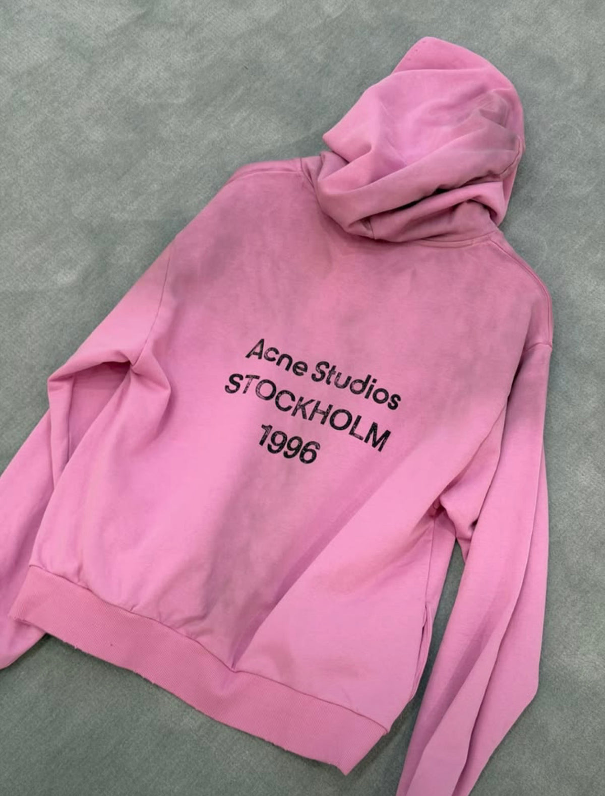 STUDIO HOODIE