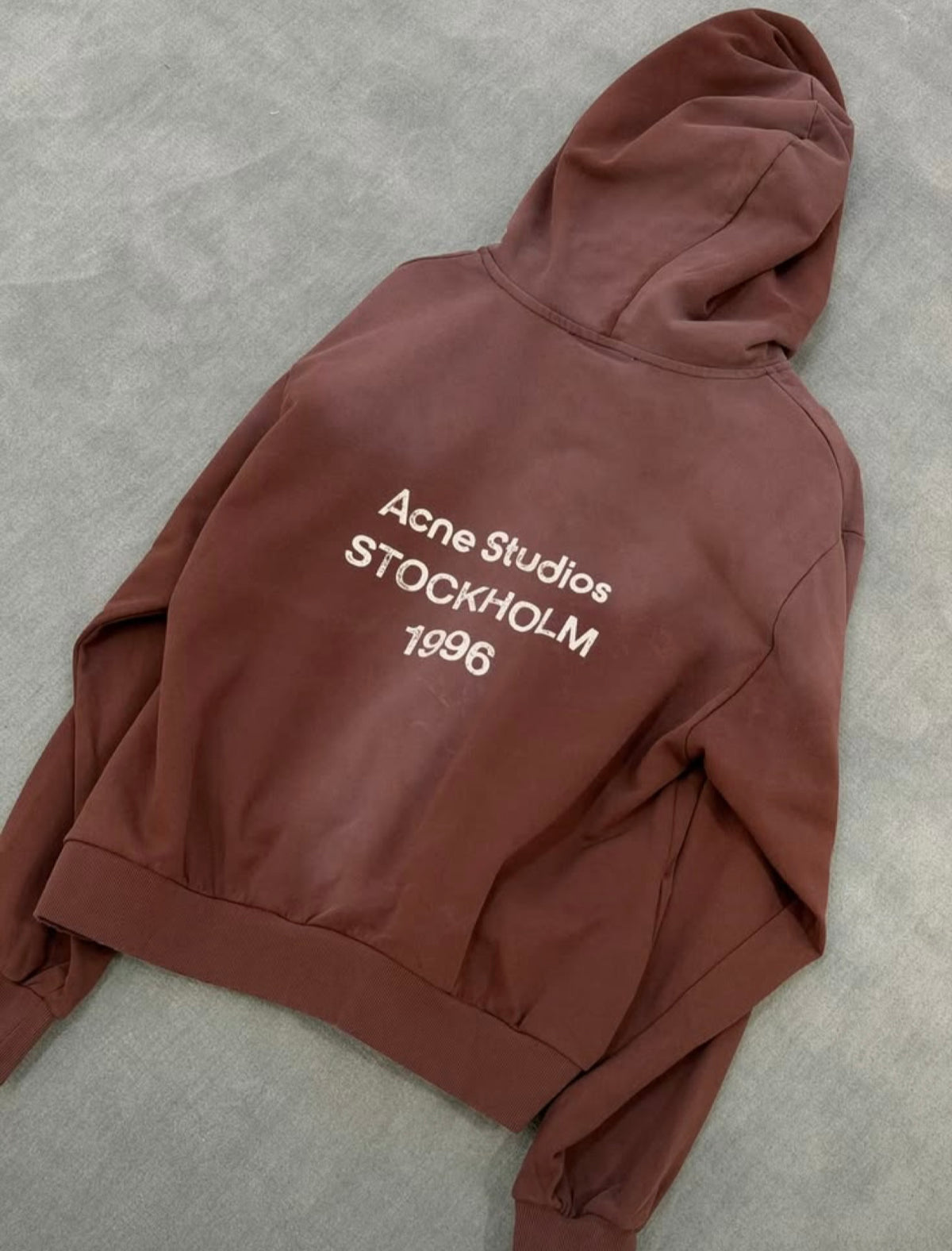STUDIO HOODIE