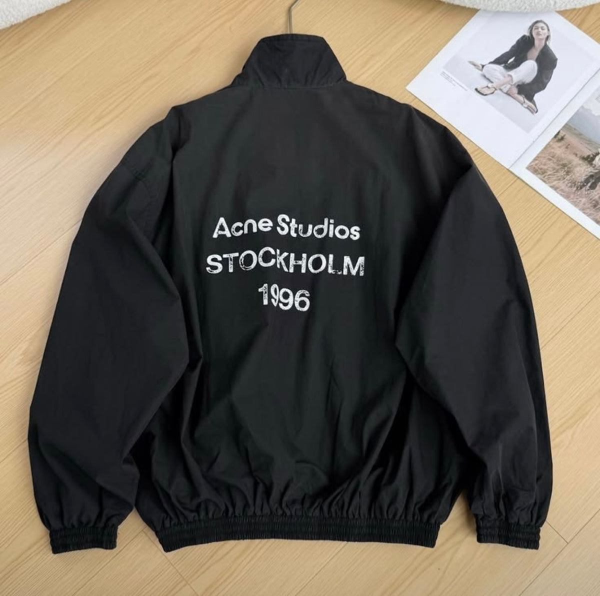 STUDIO JACKET