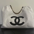 White shopper bag